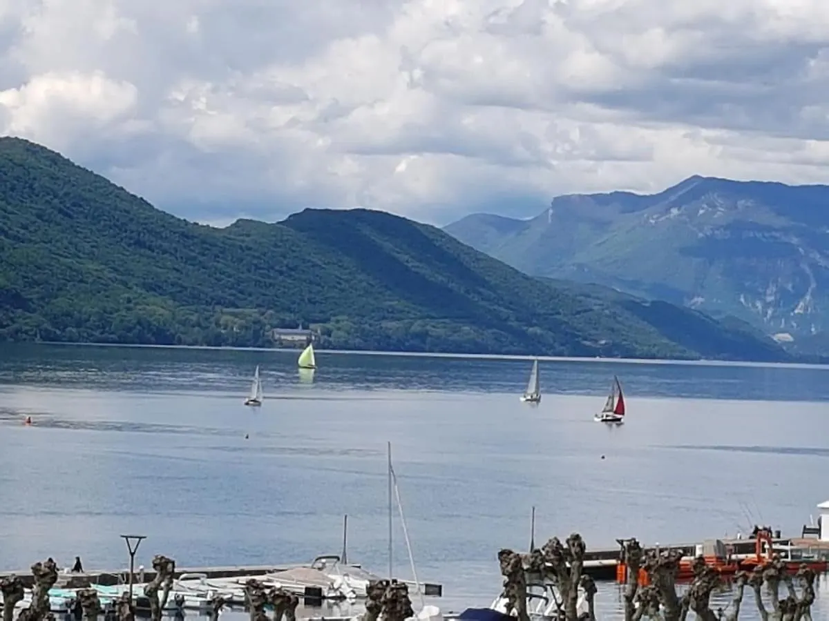 T3 Spacieux, Proche Du Lac Et Du Grand Port Avec Garage Aix-les-Bains Franciaország