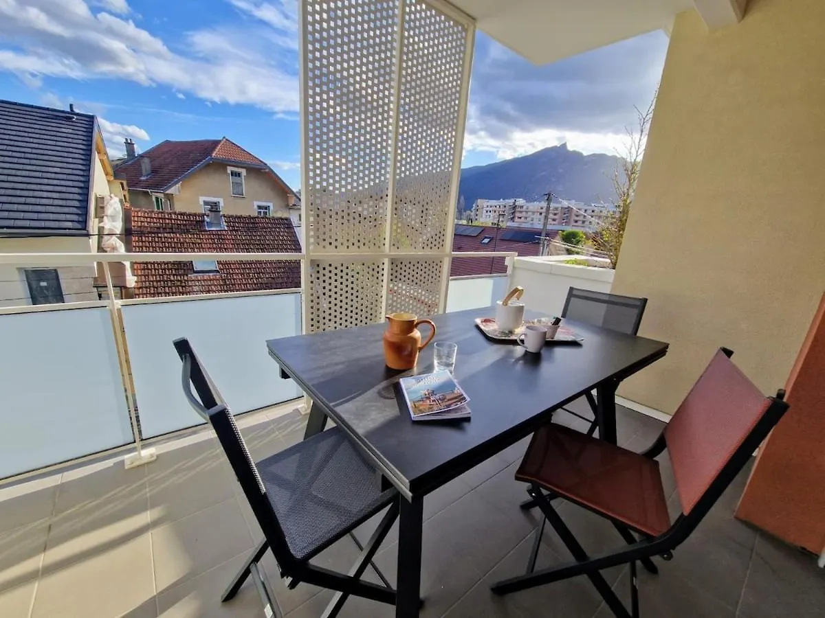 T3 Spacieux, Proche Du Lac Et Du Grand Port Avec Garage Aix-les-Bains Apartman